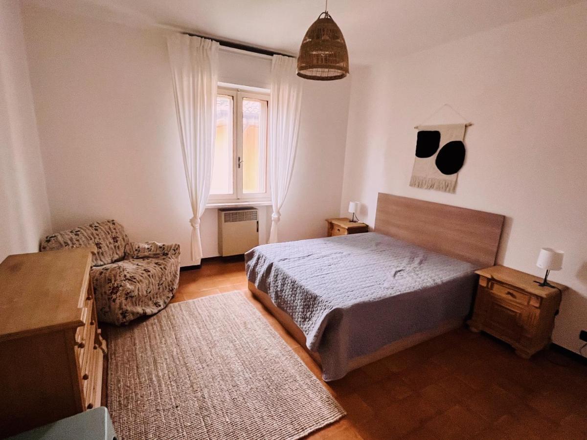 Apartment Al Lago, Torri Del Benaco Eksteriør billede