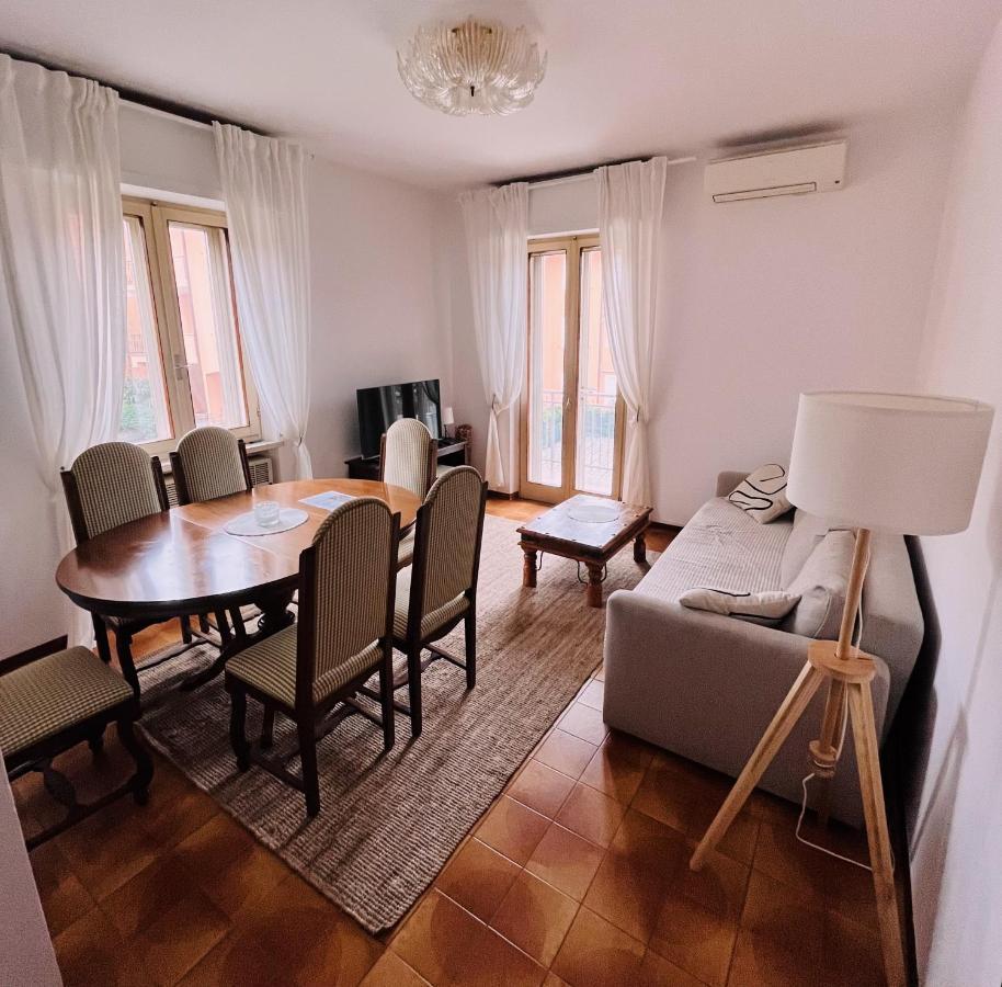 Apartment Al Lago, Torri Del Benaco Eksteriør billede