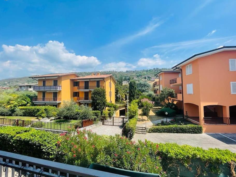 Apartment Al Lago, Torri Del Benaco Eksteriør billede