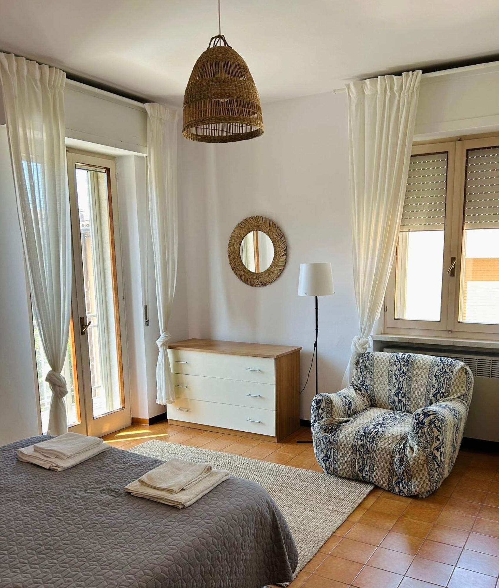 Apartment Al Lago, Torri Del Benaco Eksteriør billede
